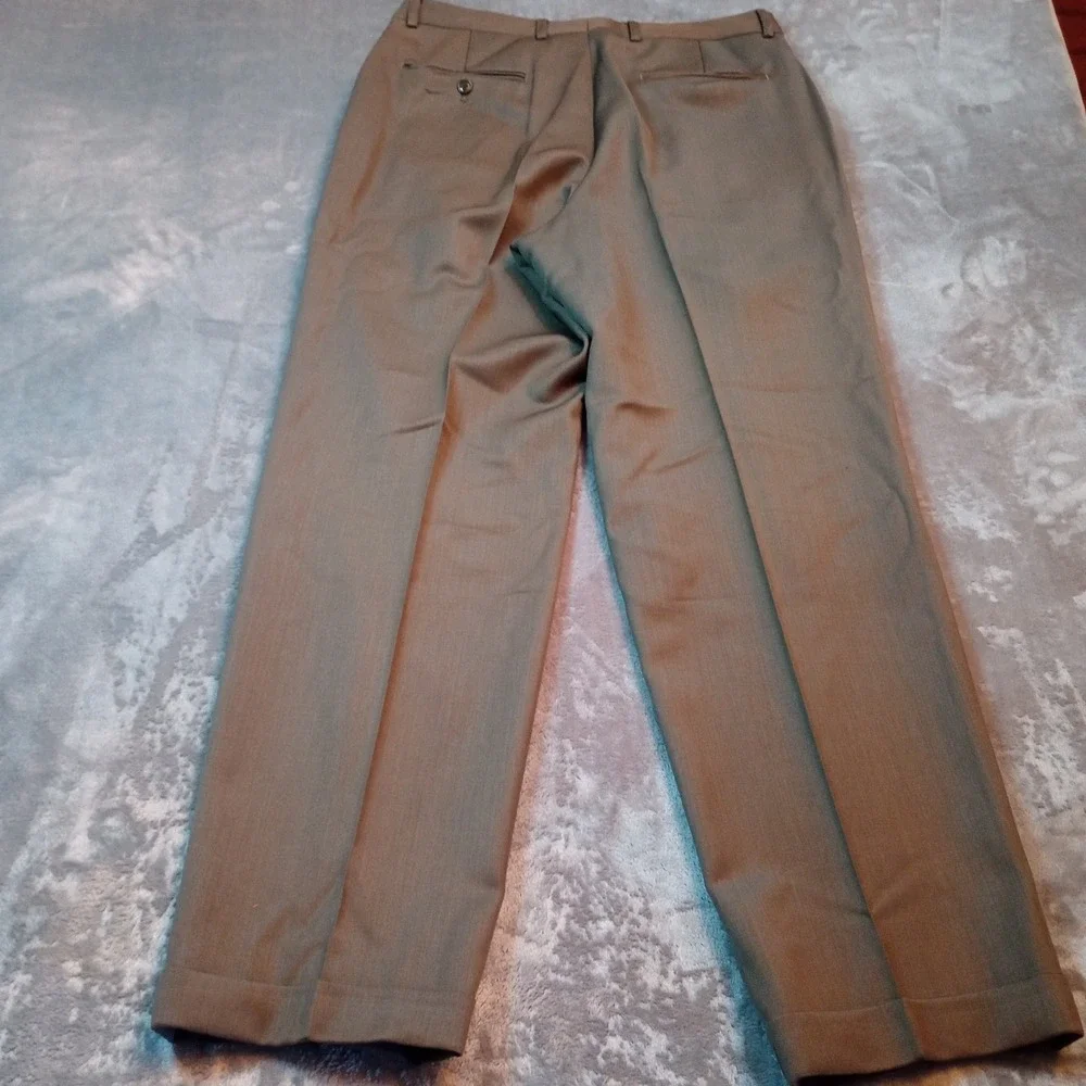 Jones New York 2pc Suit Mens Size 40 Regular Brown 3 Button Jacket Pleated Pants